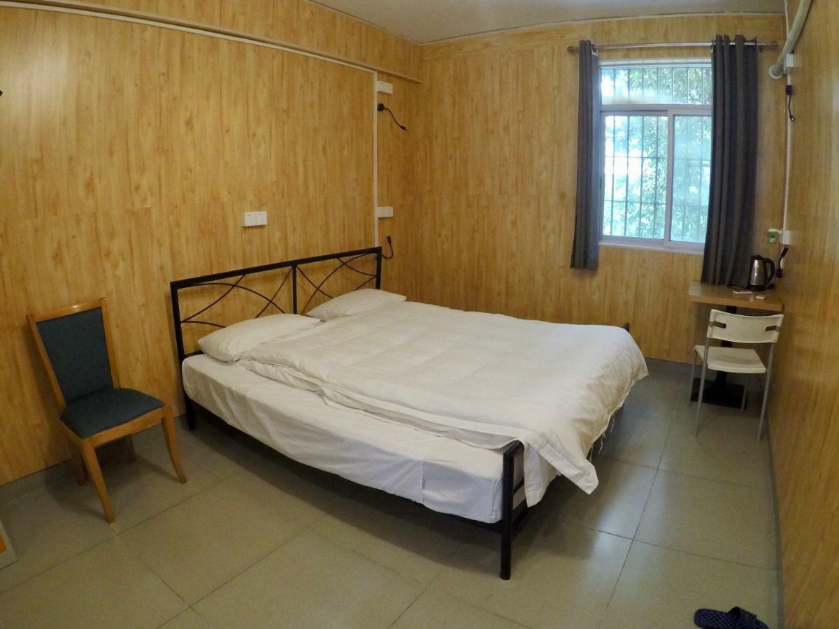 Dong Shan Gaga Hostel Гуанджоу Екстериор снимка