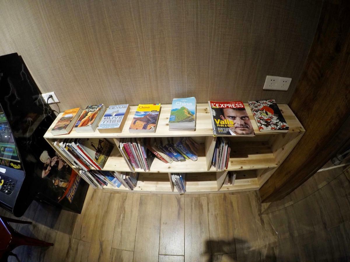 Dong Shan Gaga Hostel Гуанджоу Екстериор снимка